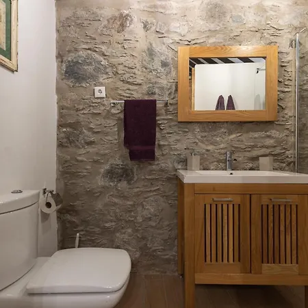 Vv La Casa Nueva Jacuzzi 6p, Wifi ,bbq, Ac Holiday home