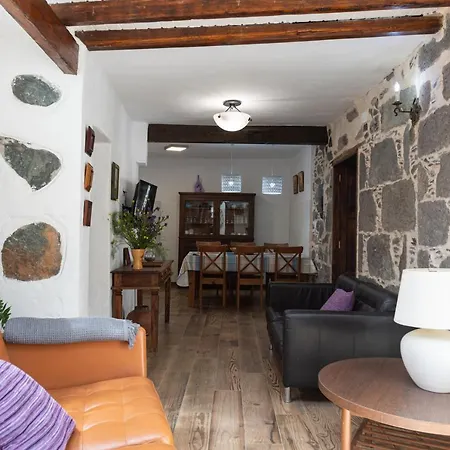 Vv La Casa Nueva Jacuzzi 6p, Wifi ,bbq, Ac Holiday home *